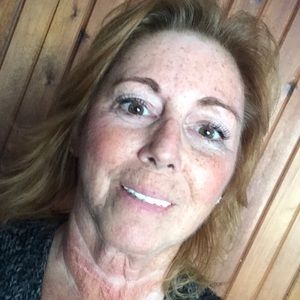 Meet your Posher, Deb